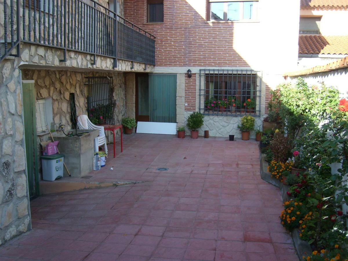 Alojamiento Rural Sierra Luz Ribatajadilla Exterior foto